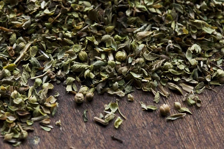 One name, two herbs - Image 2
