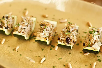 Kofte Spice Stuffed Zucchini