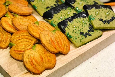 Scary-Good Shortbread Cookies